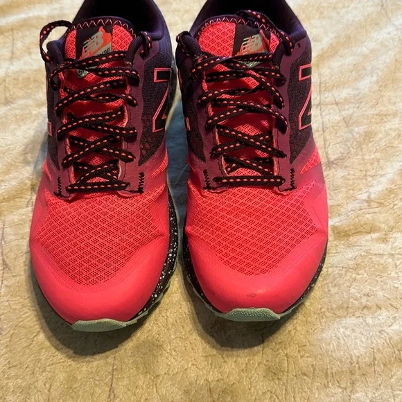 New Balance Speed Ride 690 All Terrain WT690LP1 Women's Size 7.5 Pk/Purple - Picture 3 of 10